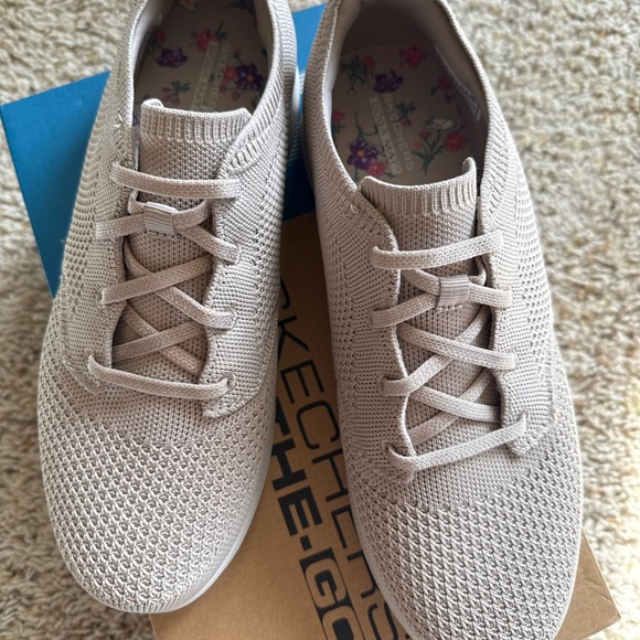 Skechers GO Step Lite Washable Slip-Ons-taupe Size 9.5 A398317 NEW - Picture 2 of 6